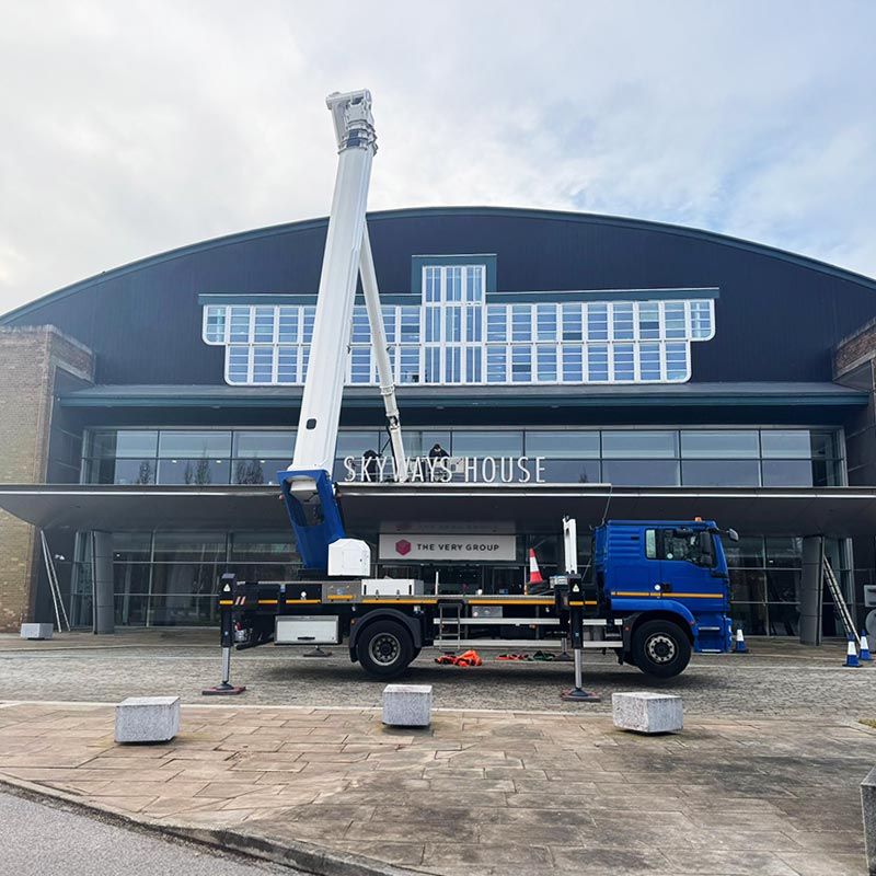 access platform hire for signage repair