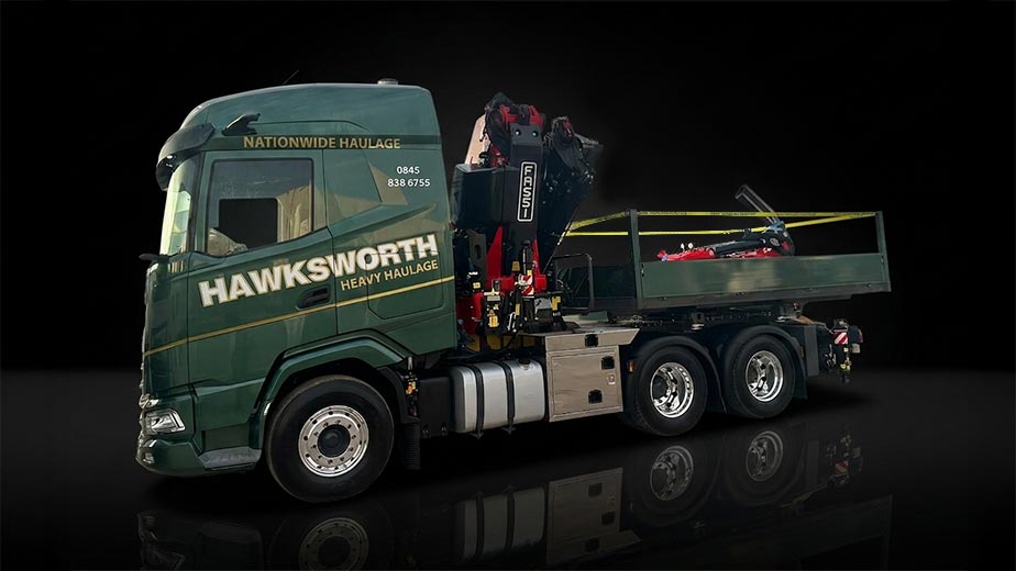 DAF XG530 6×2 Tractor Unit with HIAB Crane