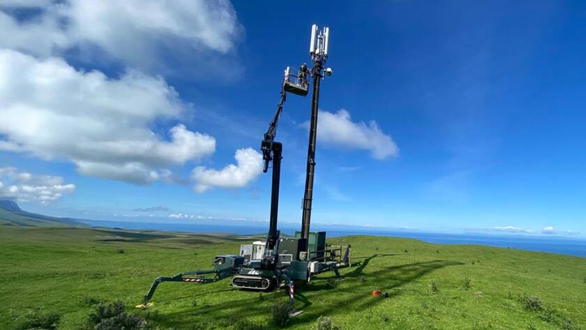 track-mounted access platforms for the telecommunication sector
